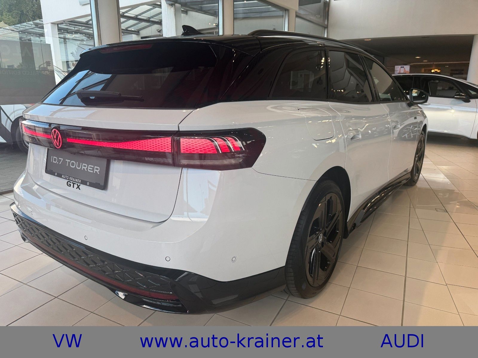 Volkswagen ID.7 Tourer GTX 4MOTION 250 kW / 86 kWh VOLL!!* imagem 2