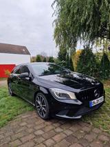 Mercedes-Benz CLA 180 Shooting Brake - - gebrauchte Mercedes-Benz CLA 180 Shooting Brake aus dem Jahr 2015