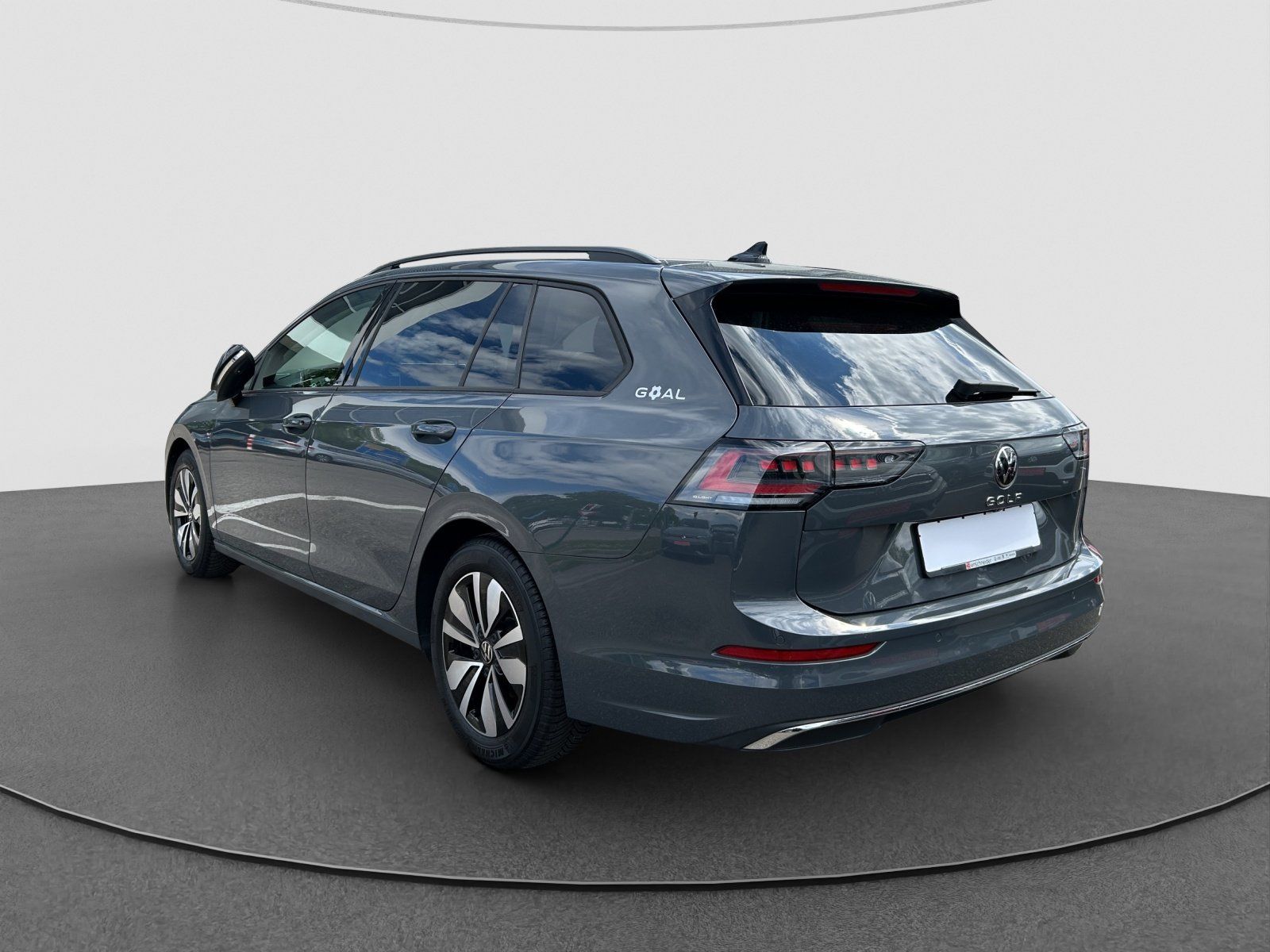 Volkswagen Golf - Bild 8