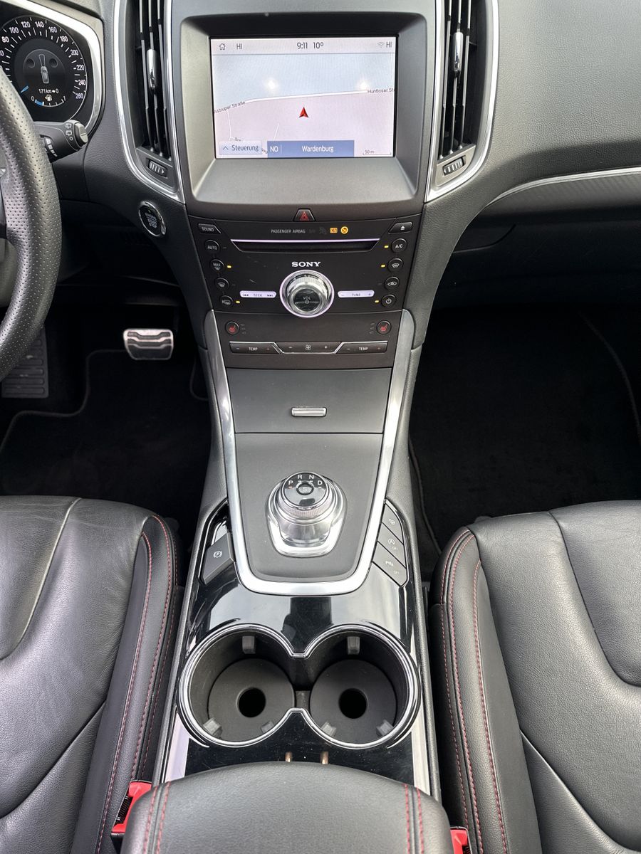 Fahrzeugabbildung Ford S-MAX 2.0 EB Aut. AWD ST-Line NAV+LED+ACC+PANO