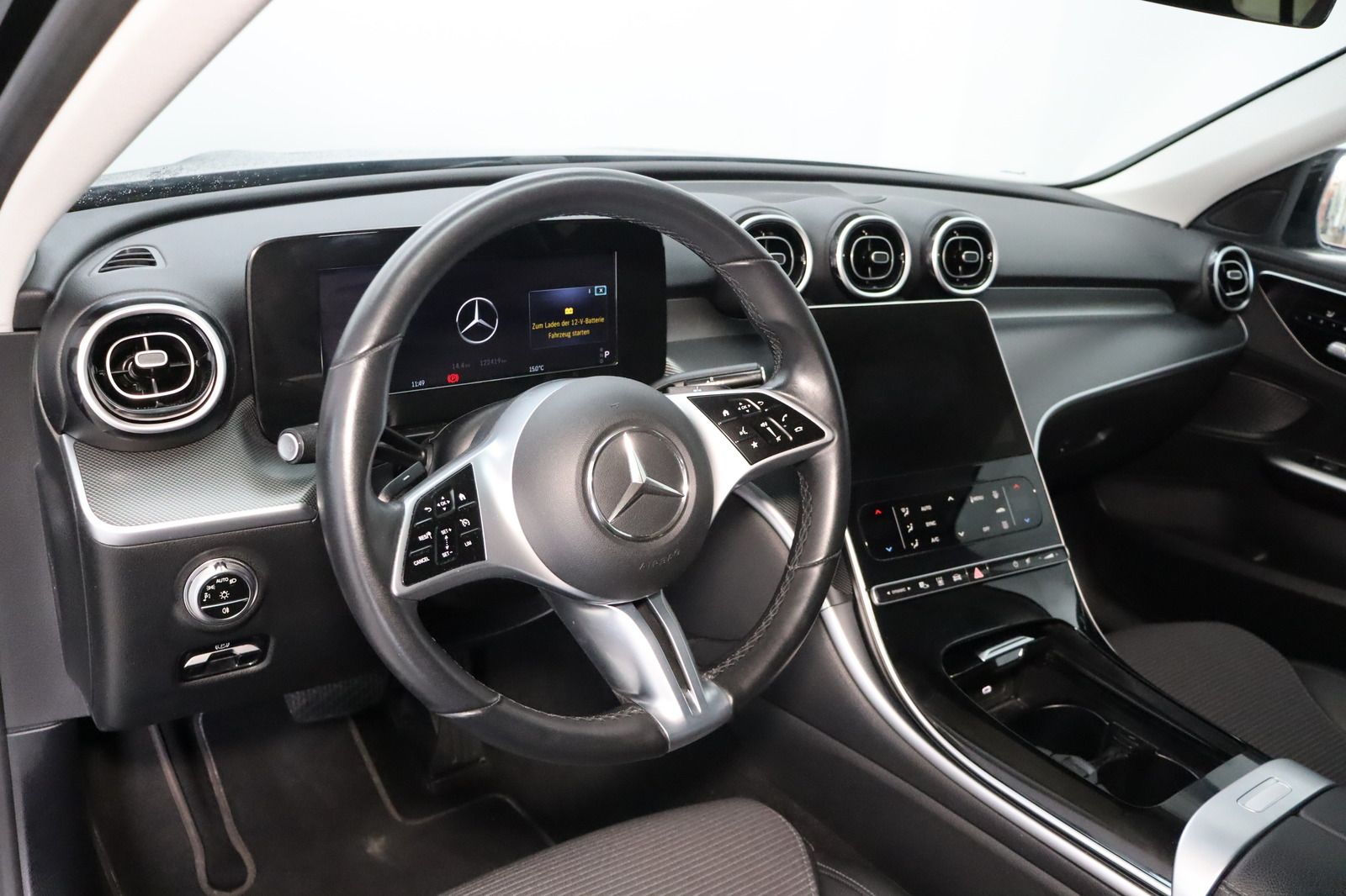 Fahrzeugabbildung Mercedes-Benz C 220 d 4-MATIC Avantgarde T-Modell