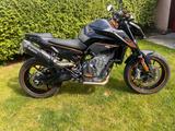 KTM Duke 890 - KTM 890 DUKE