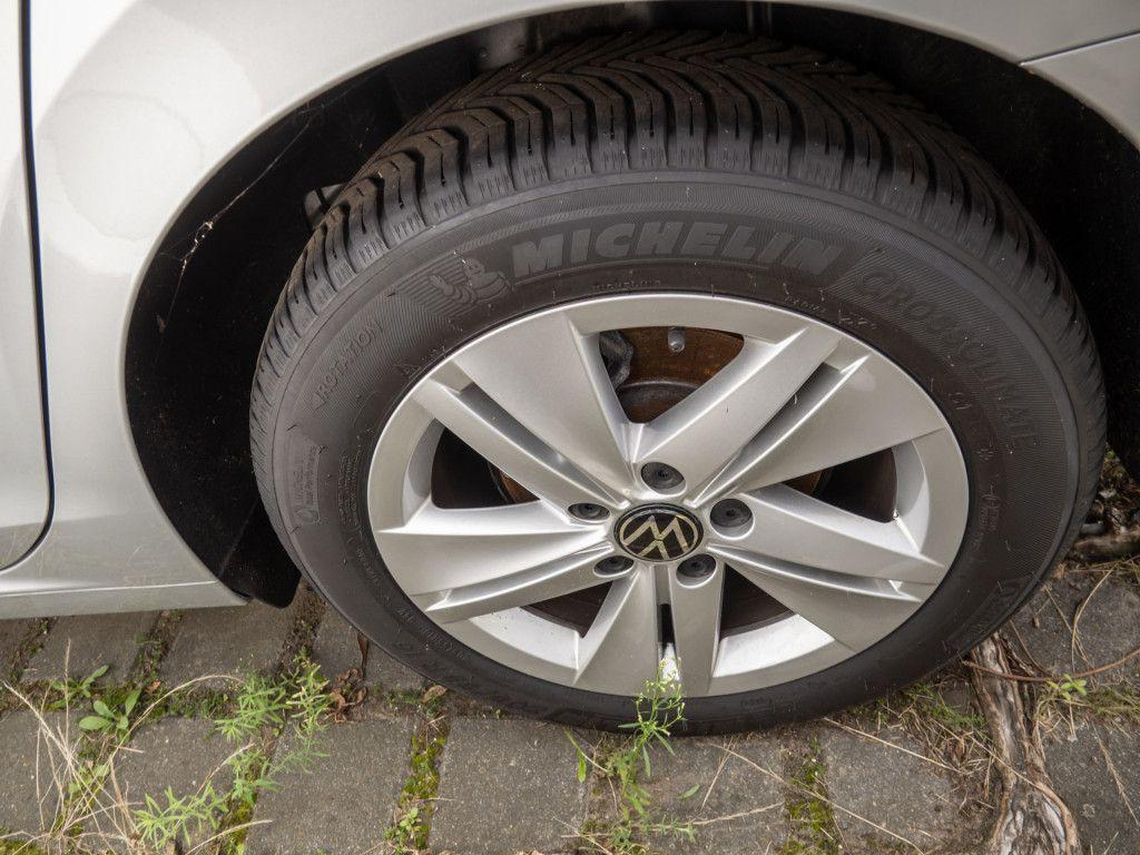 Volkswagen Golf VIII Variant 1.0 TSI Life Navi LED SHZ PDC, миниатюра 6