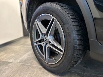 Mercedes-Benz GLC 300 de 4Matic *1. Hand*AHK*Klima*SHZ*LED*Nav