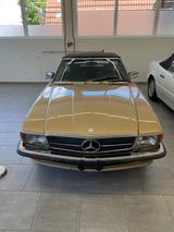 Mercedes-Benz SL 500, neues Verdeck, neue Innenausstattung - Mercedes-Benz SL aus dem Jahr 1980