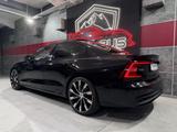 Volvo S60 Ultimate Dark AWD *B&W*MASSAGE*STANDHEIZUNG* - Volvo S60: Ultimate Dark