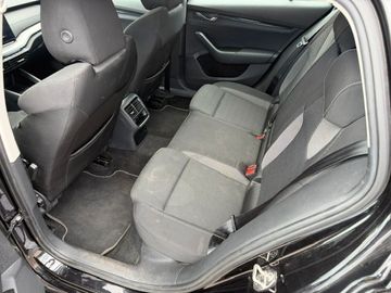 Skoda Octavia - 8