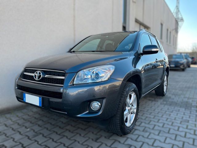 Toyota RAV 4 RAV4 2.2 D-4D 150 CV DPF Luxury (4X