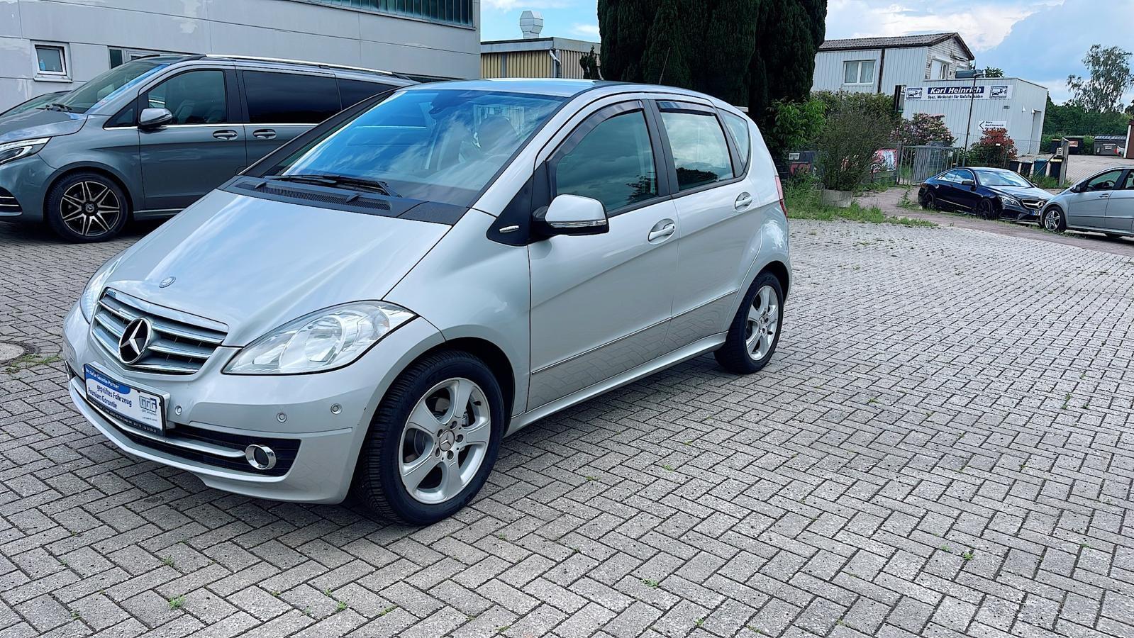 Mercedes-Benz A 160 5-türig .Elegance. PDC.Navi.Klima.Sitzh