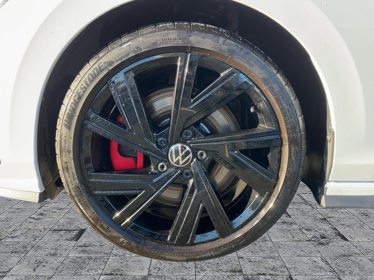 Volkswagen Golf - Bild 8