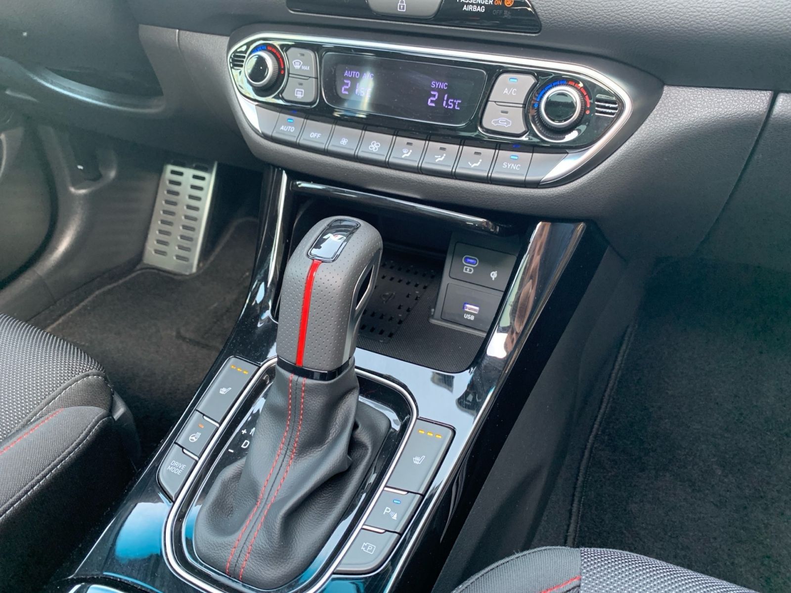Fahrzeugabbildung Hyundai i30 Kombi 1.5 T-GDI 7-DCT N Line Mild-Hybrid