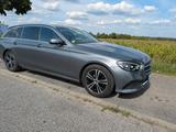 Mercedes-Benz E200d T AHK|8xAlu|Avtgd|MBUX High|Junger Stern - gebrauchte Mercedes-Benz E 200 aus dem Jahr 2023