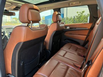 Jeep Grand Cherokee - 5