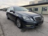 Mercedes-Benz E 250 CDI Avantgarde AHK+GSHD+ACC+Lane Assistent - Mercedes-Benz E 250 in Hamburg