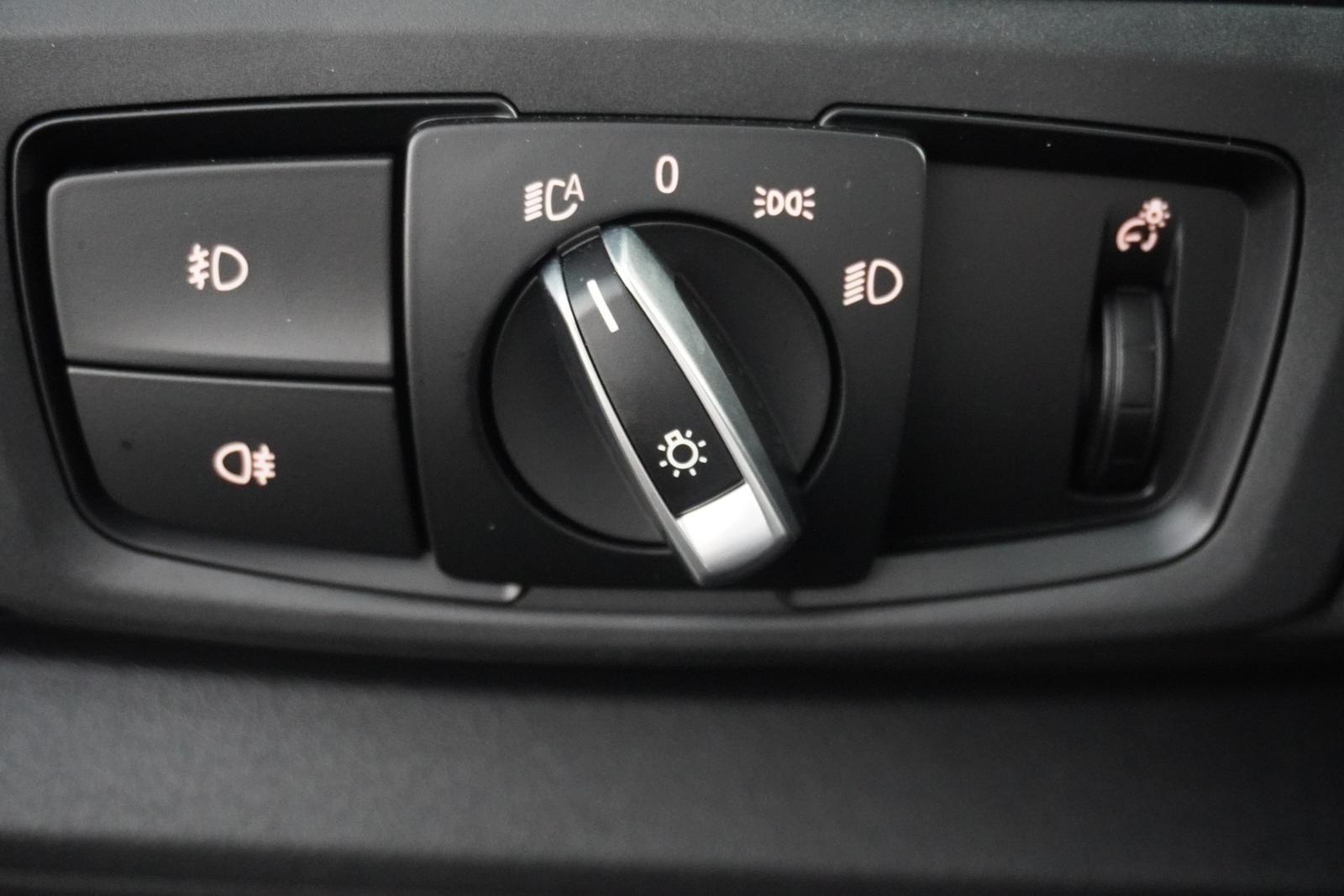 BMW 220 i Advantage AT Navi LED Kamera Head-Up, миниатюра 22