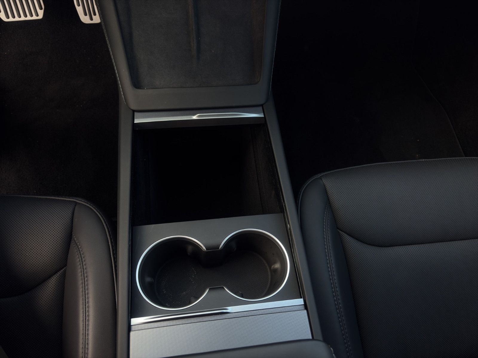 Fahrzeugabbildung Tesla Model 3 Long Range RWD/Keyless/ACC/Pano/Ambiente