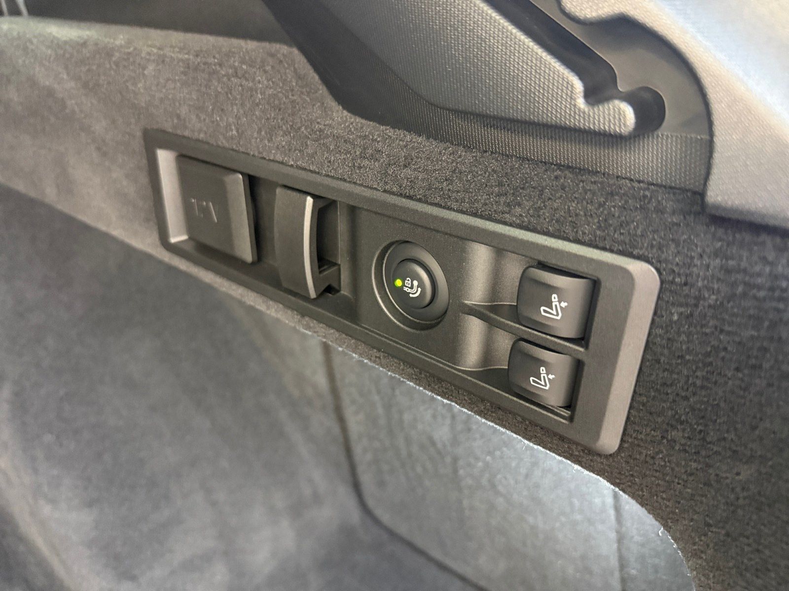 BMW 330 - Bild 12