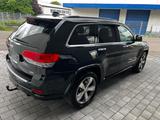 Jeep Grand Cherokee 3.0 CRD Overland/AHK - Jeep Grand Cherokee aus 2014 mit Diesel-Antrieb: Geländewagen