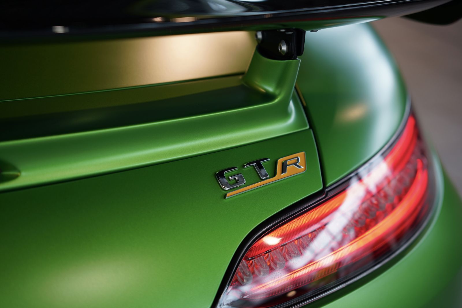 Mercedes Benz Amg Gt R