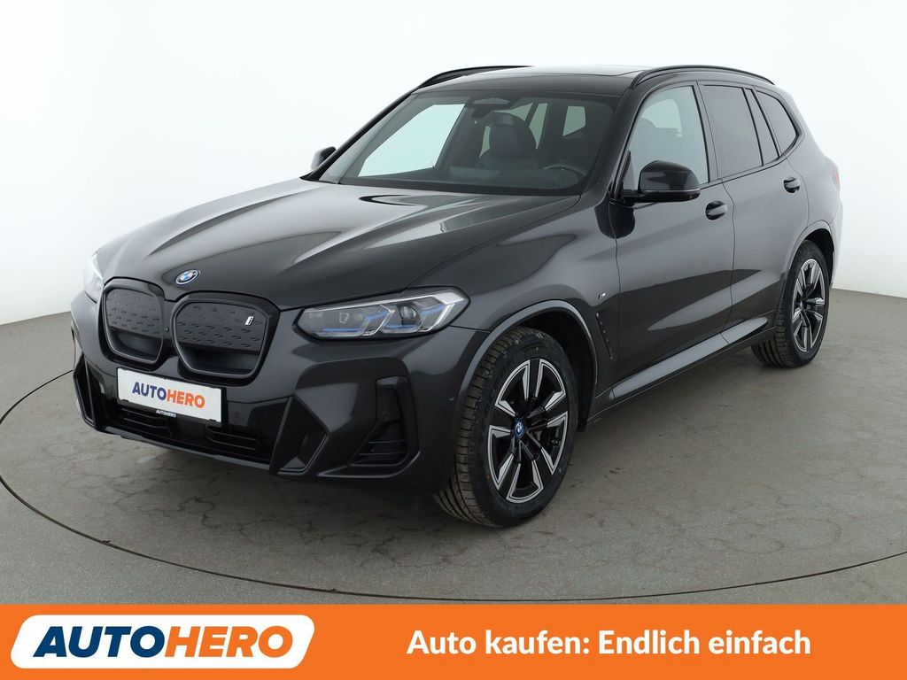 Image of BMW iX3