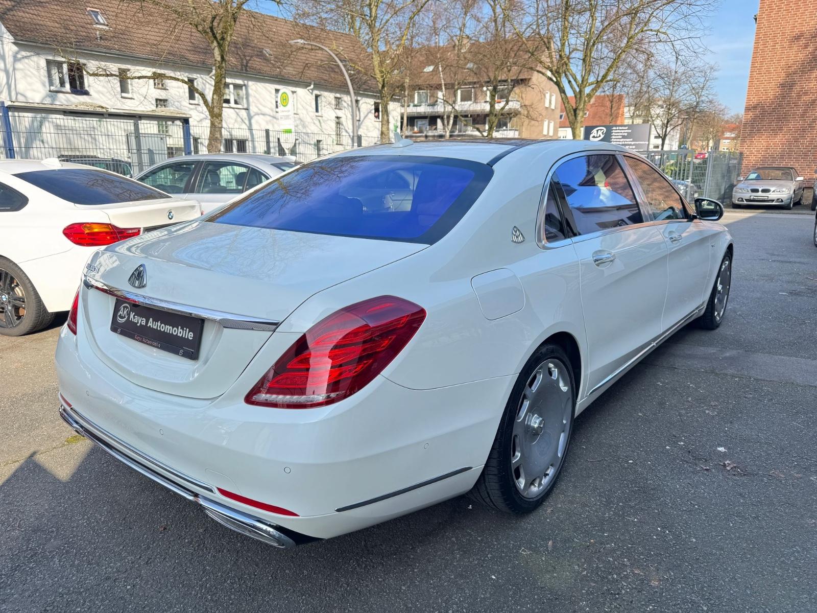 Mercedes-Benz Maybach 
