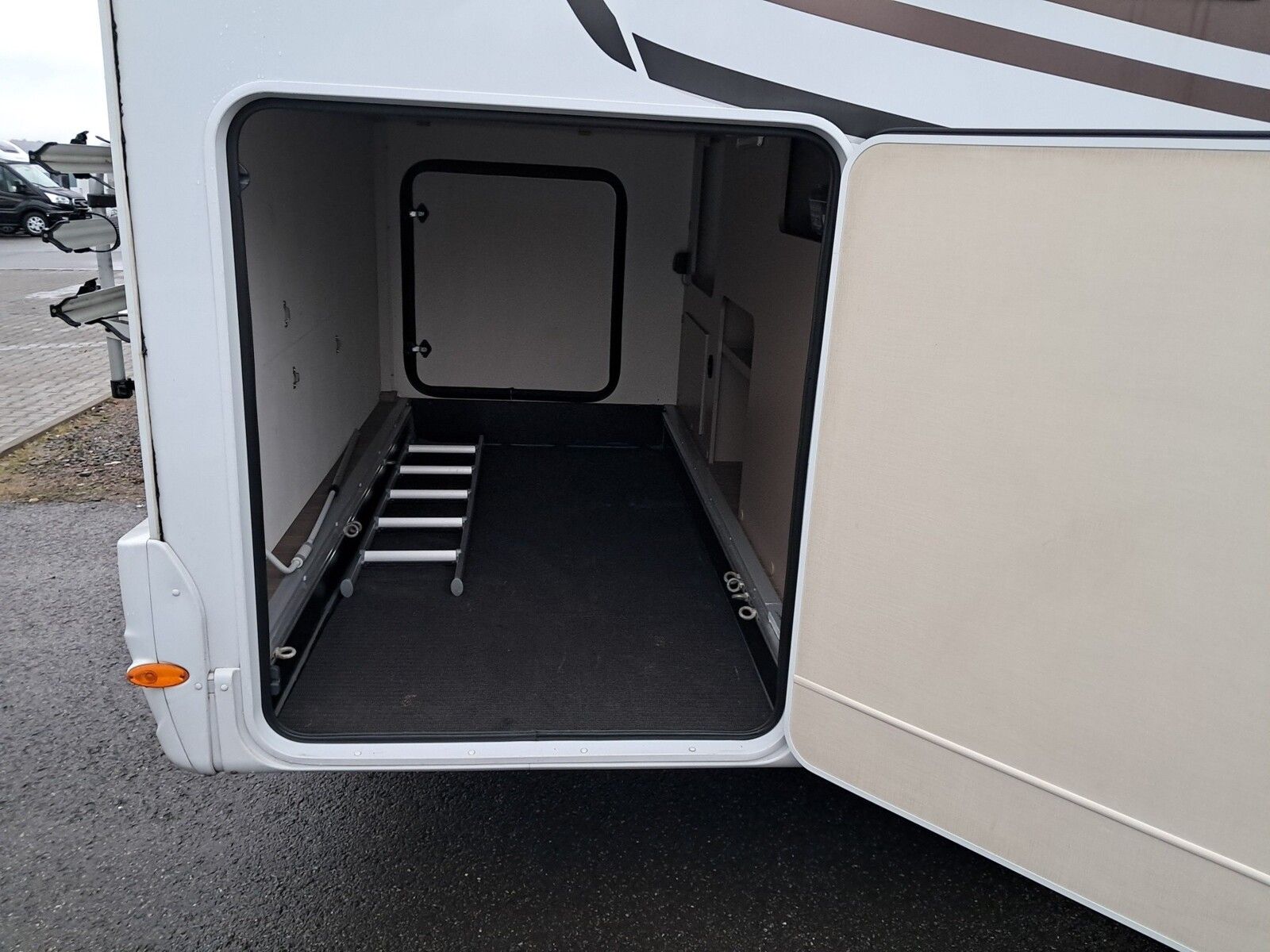 Fahrzeugabbildung Etrusco T 7400 SB Luftfederung,Markise,SAT+TV