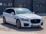 Jaguar XF 25d Sportbrake R-Sport AWD LED Pano Leder AHK - Jaguar XF aus 2018