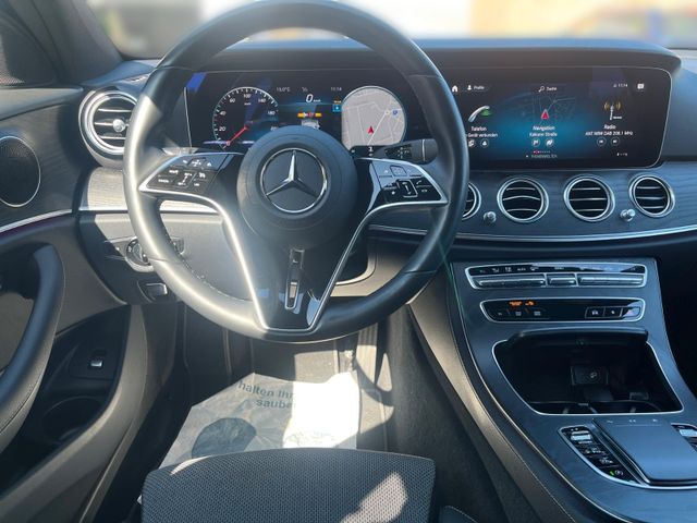 Mercedes-Benz E 200 E T-Modell E 200 d