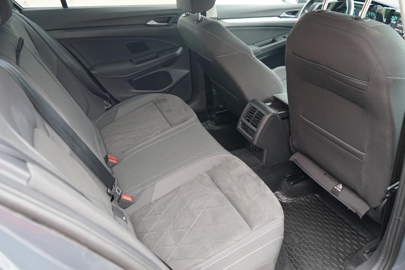 Volkswagen Golf VIII 1.5 eTSI DSG Style LED Navi HarmanKard, миниатюра 10
