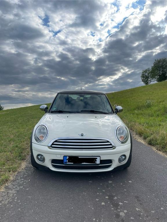 MINI Cooper D
