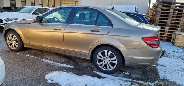 Mercedes-Benz C 200 Kompressor Automatik NAVI PDC Avantgarde