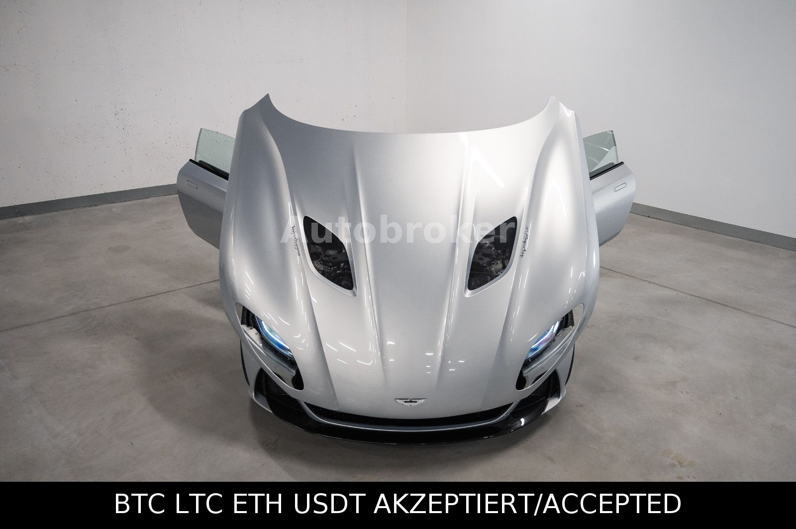 Aston Martin DBS – pogled 14