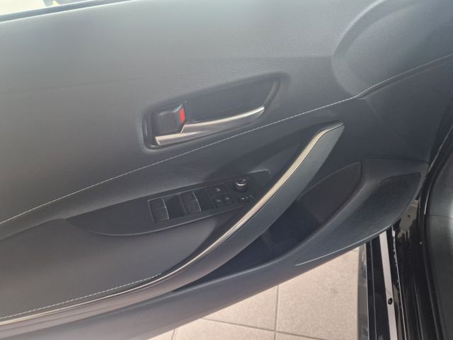 Toyota Corolla 1.8 Hybrid Comfort Schwarz Automatik
