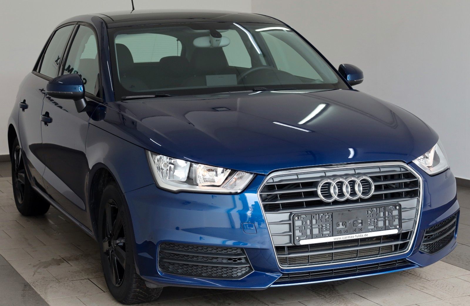 Fahrzeugabbildung Audi A1 Sportback PDC,8-fach bereift!