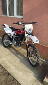 Husqvarna Te450 2007, brand new (40km)  rare bike - Offers