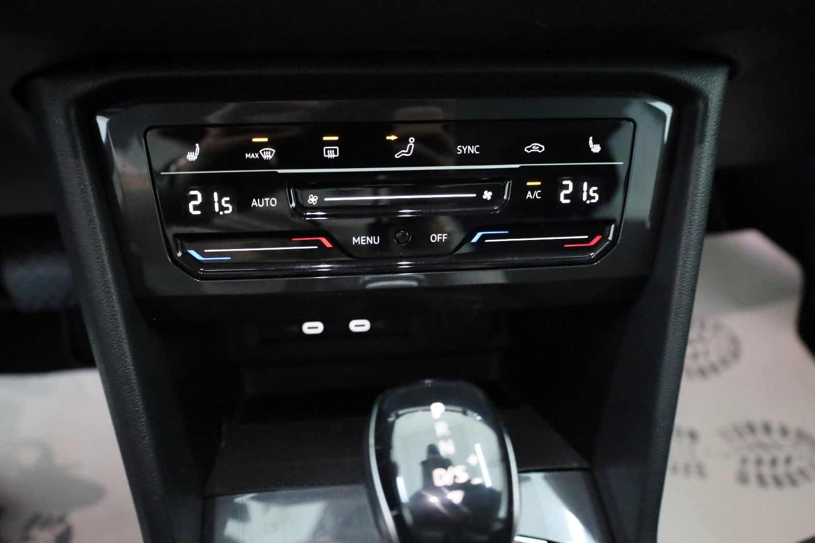 Fahrzeugabbildung Volkswagen Tiguan Allspace Life,Navi,LED,4xSH,ACC,AHK +WR