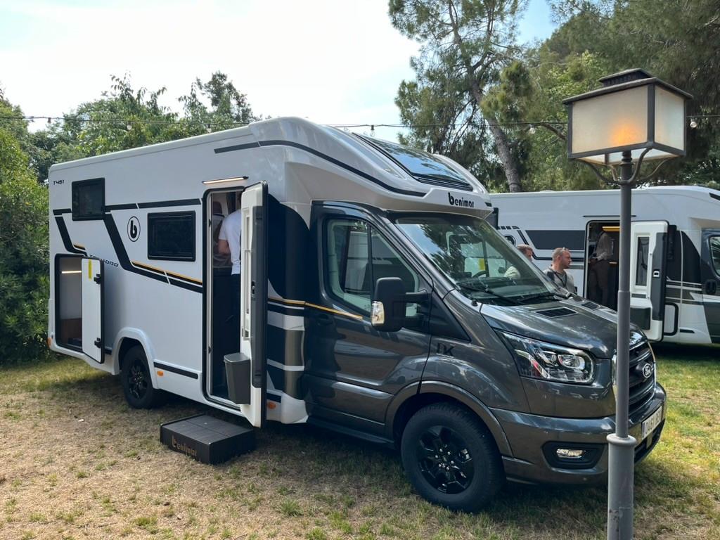 Benimar Tessoro 461 Northautokapp -Längsbetten -6,99m!
