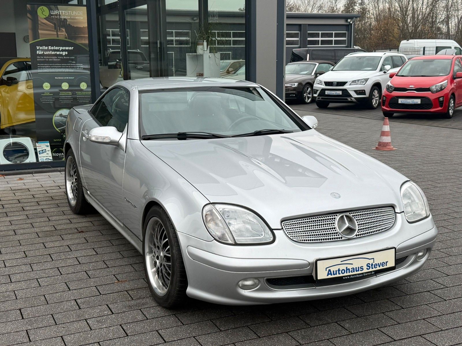 Fahrzeugabbildung Mercedes-Benz SLK 200 Kompressor