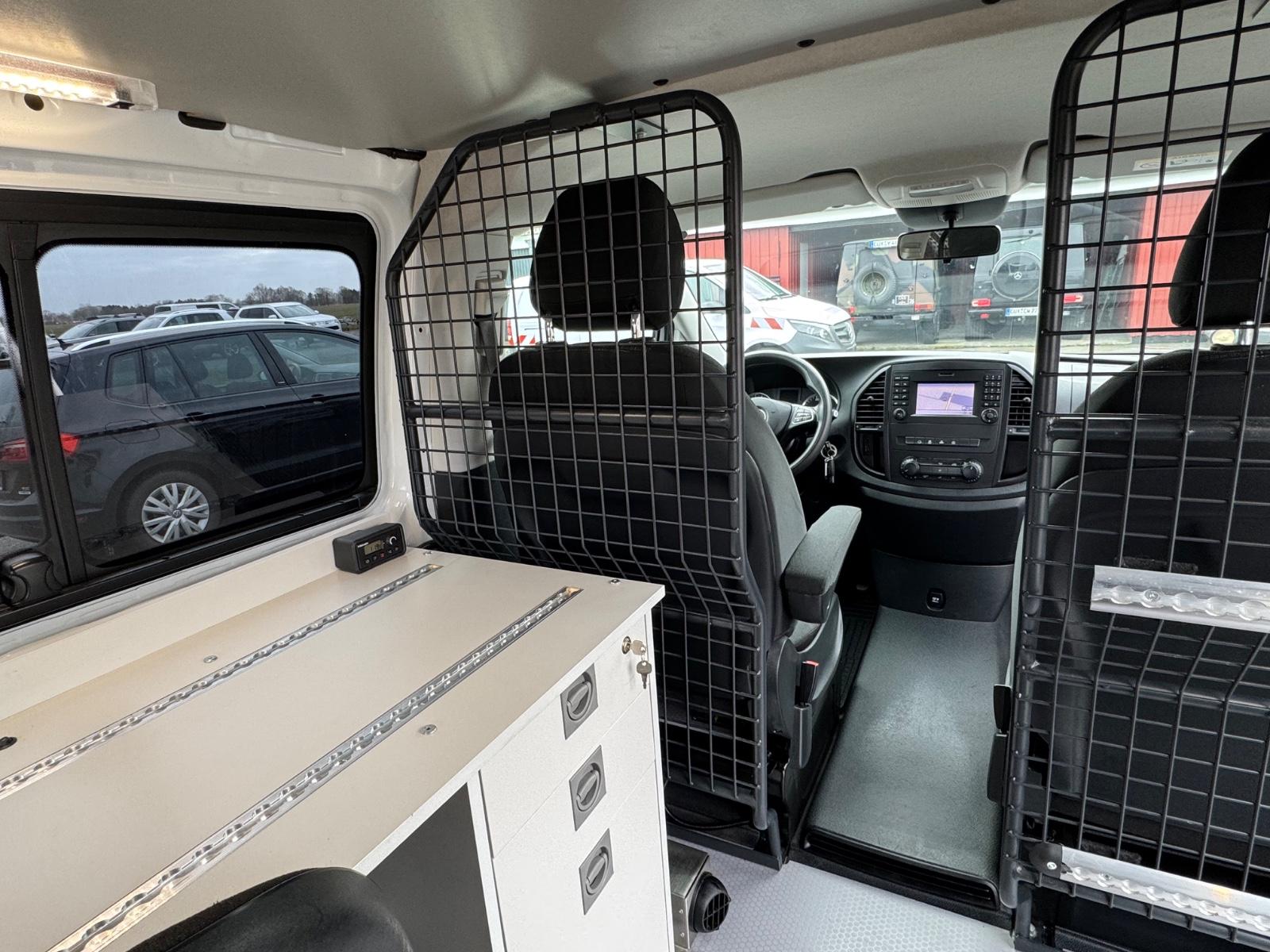Mercedes-Benz Vito Mixto 114 lang 4MATIC Kasten Büro Camper St