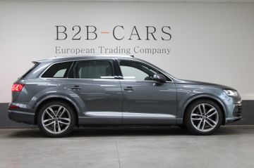 Audi Q7 - 3