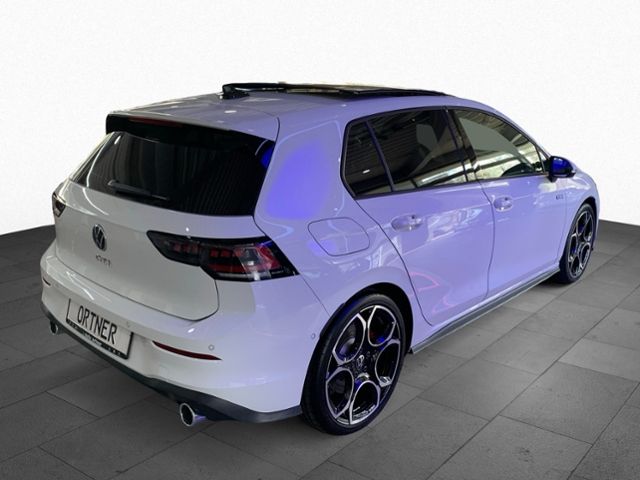 Fahrzeugabbildung Volkswagen Golf GTI 2,0 TSI DSG DCC AHK H&K AREA VIEW HUD M