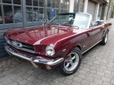 Ford Mustang Cabrio V8 - Ford Mustang aus 1965: Cabrio