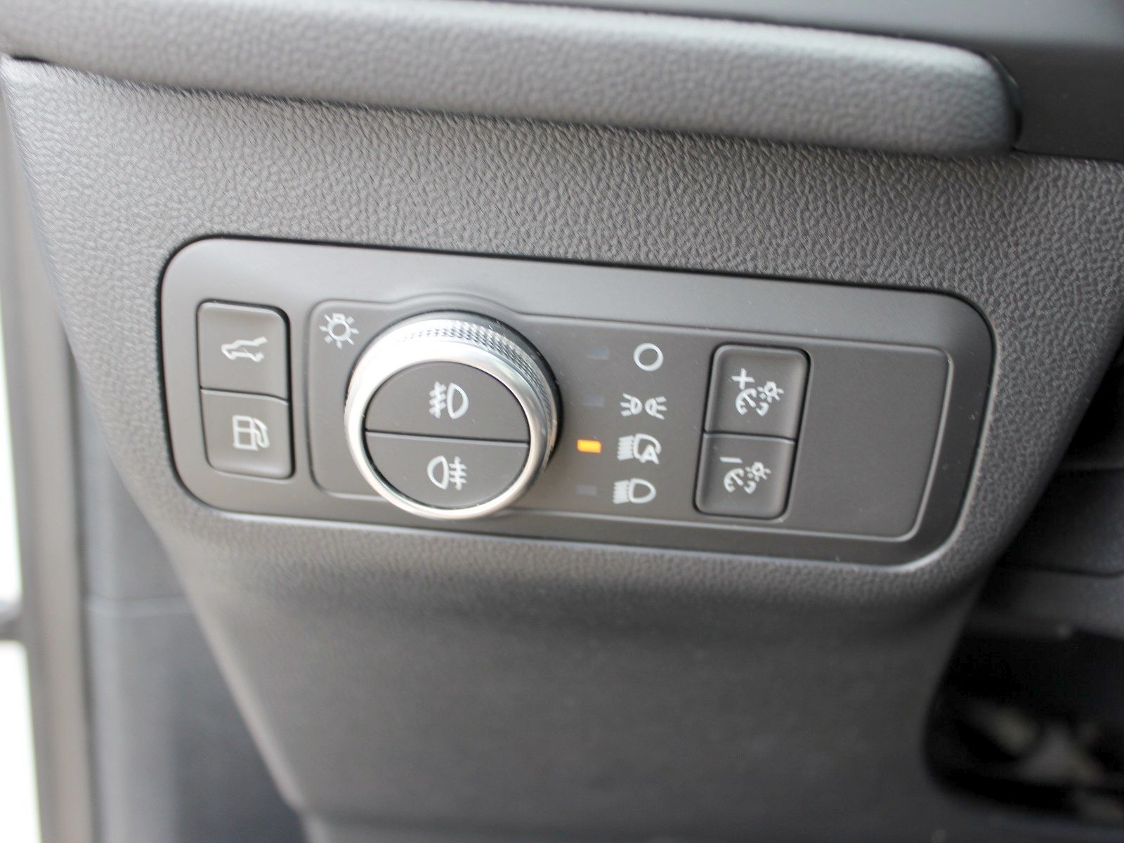 Fahrzeugabbildung Ford Kuga Plug-In Hybrid ST-Line X 2,5 Duratec