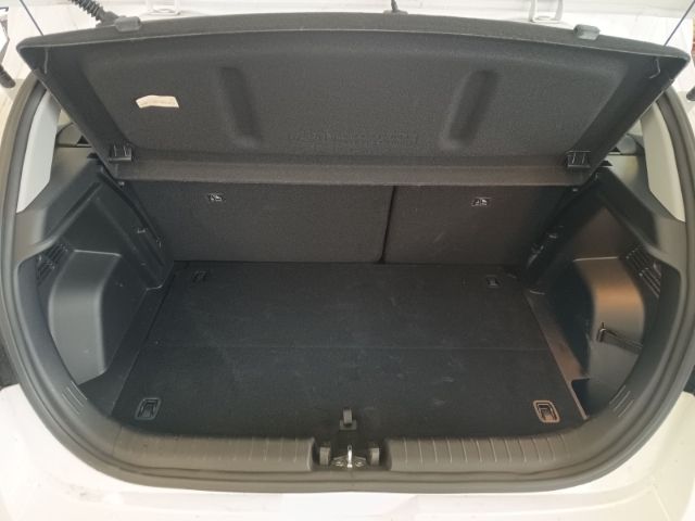 Fahrzeugabbildung Hyundai i20 FL (MY25) 1.0 T-GDI (100 PS) 7-DCT 2WD Trend