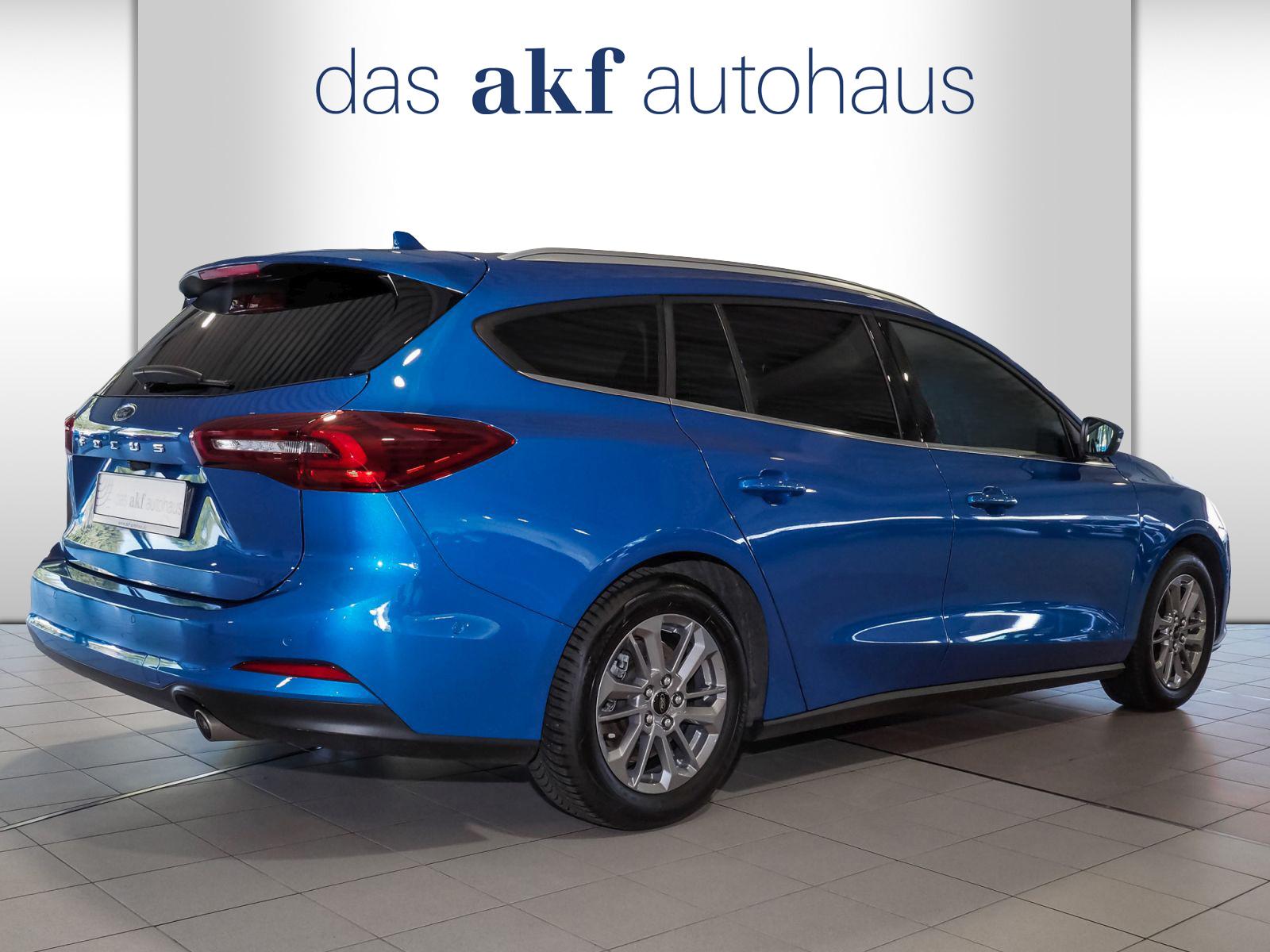 Ford Focus Turnier 1.5 EcoBlue Aut. Titanium-Sync 3 m