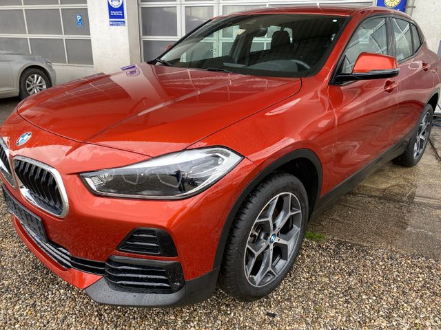 BMW X2 sDrive18d Advantage Plus/Navi/Sports/Alu 18/