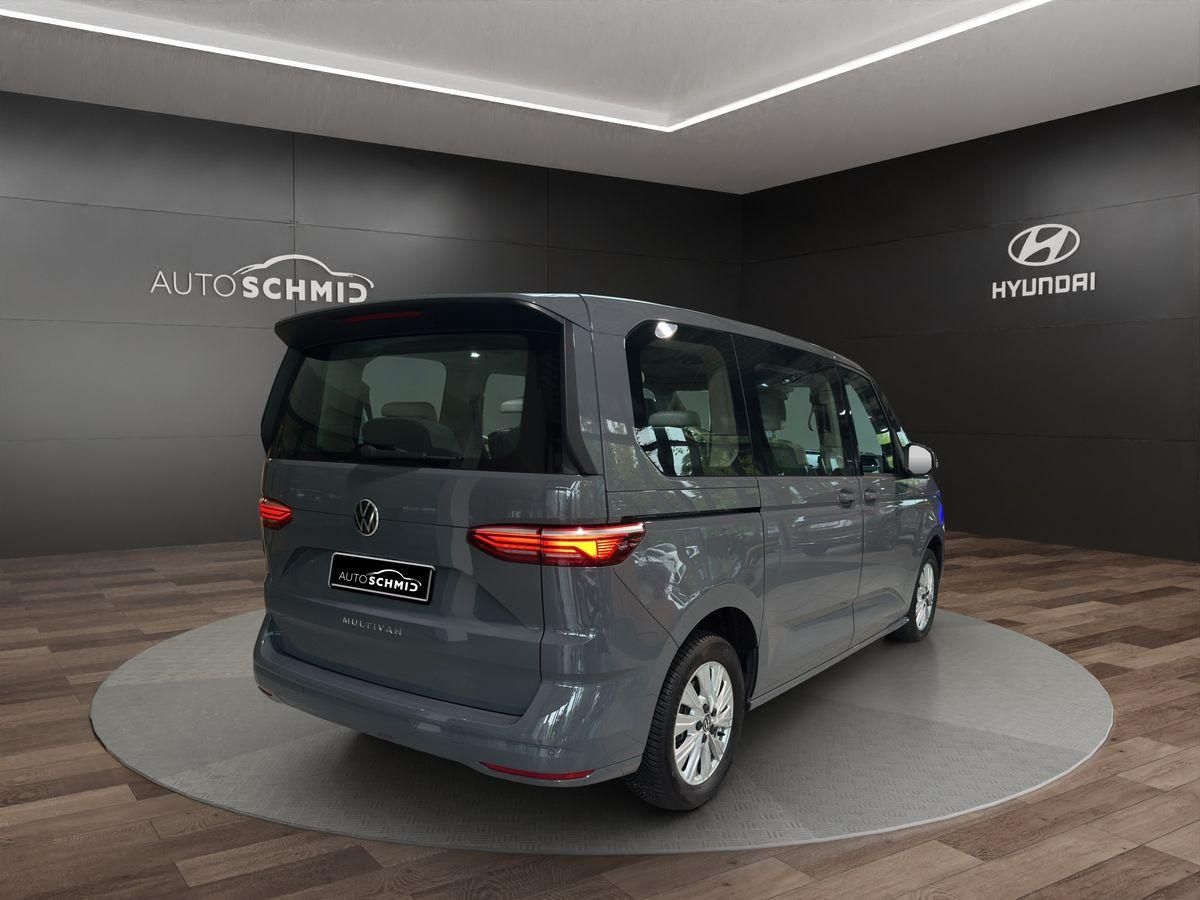 T7 Multivan 2.0 TDI DSG RFK NAVI SZHG 6-SITZER