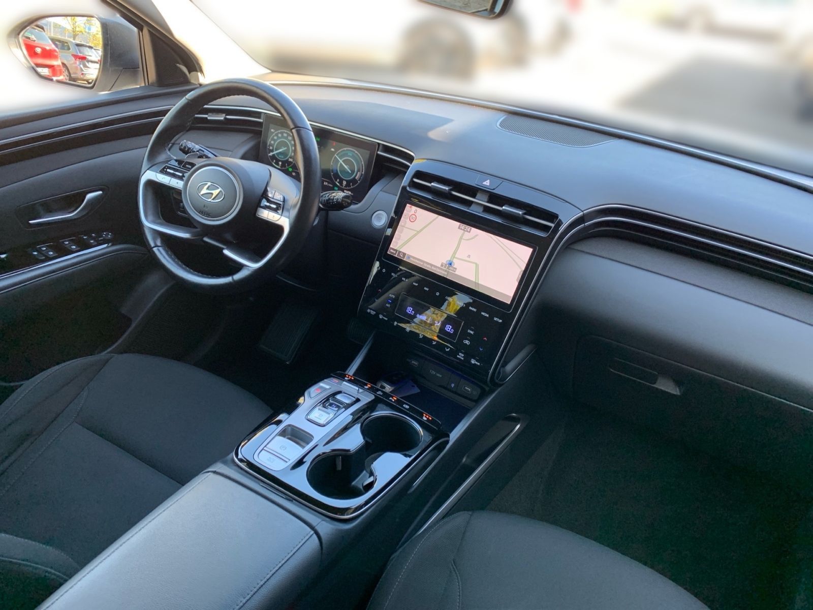 Fahrzeugabbildung Hyundai TUCSON 1.6 T-GDI Trend Plug-In Hybrid 4WD el.HK