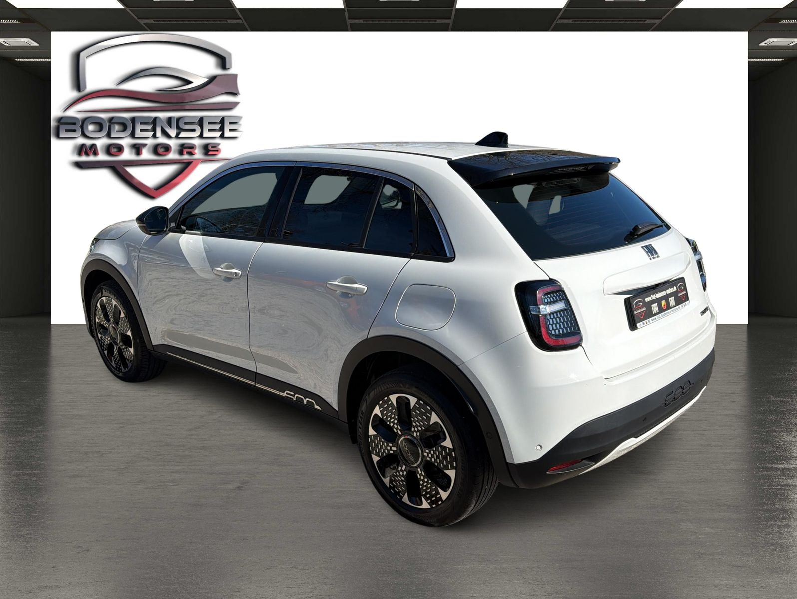 Fahrzeugabbildung Fiat 600 Hybrid La Prima + Navigation System