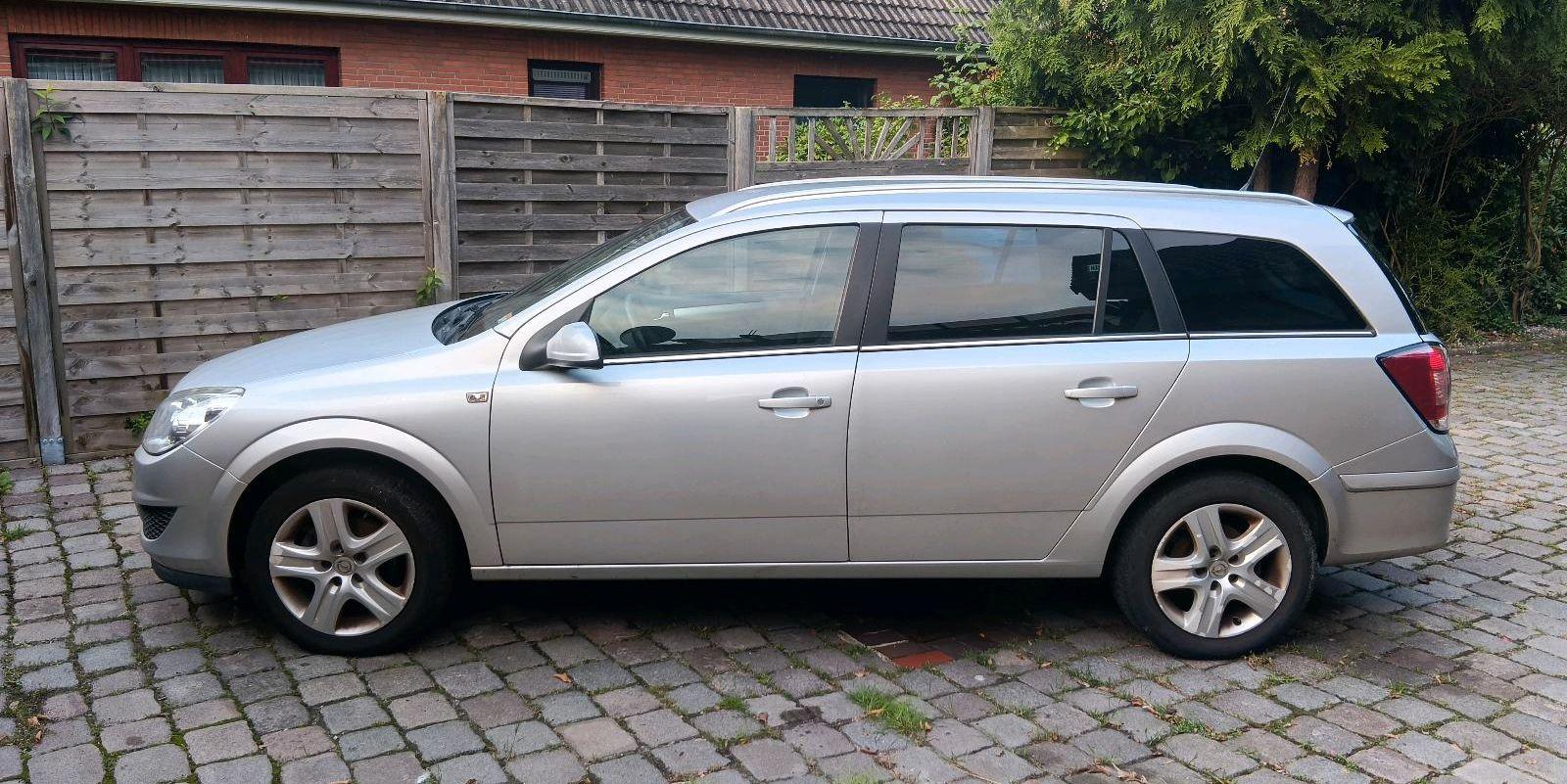 Opel Astra, 2009